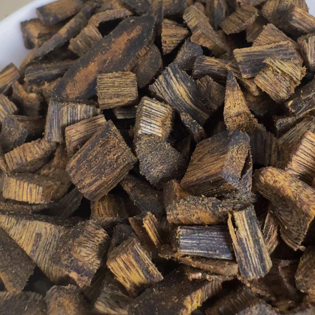 沉香碎屑沉香千里香醇化小米粒100克