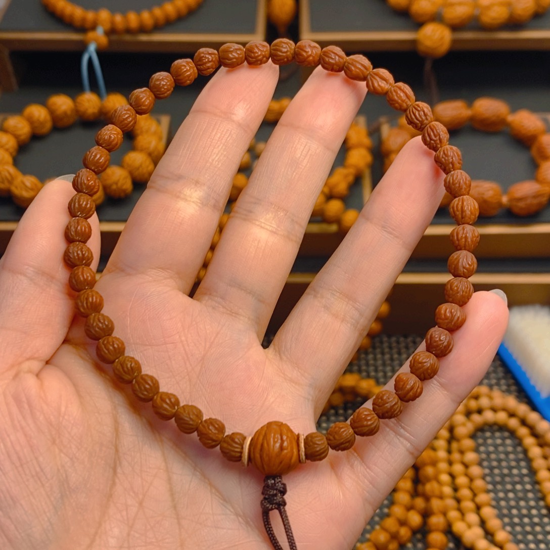 嗣***瑮桃核吊坠秦岭森林06