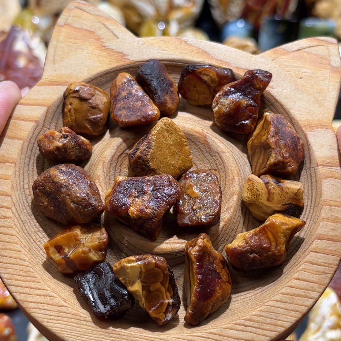 定制琥珀未镶嵌蜜蜡