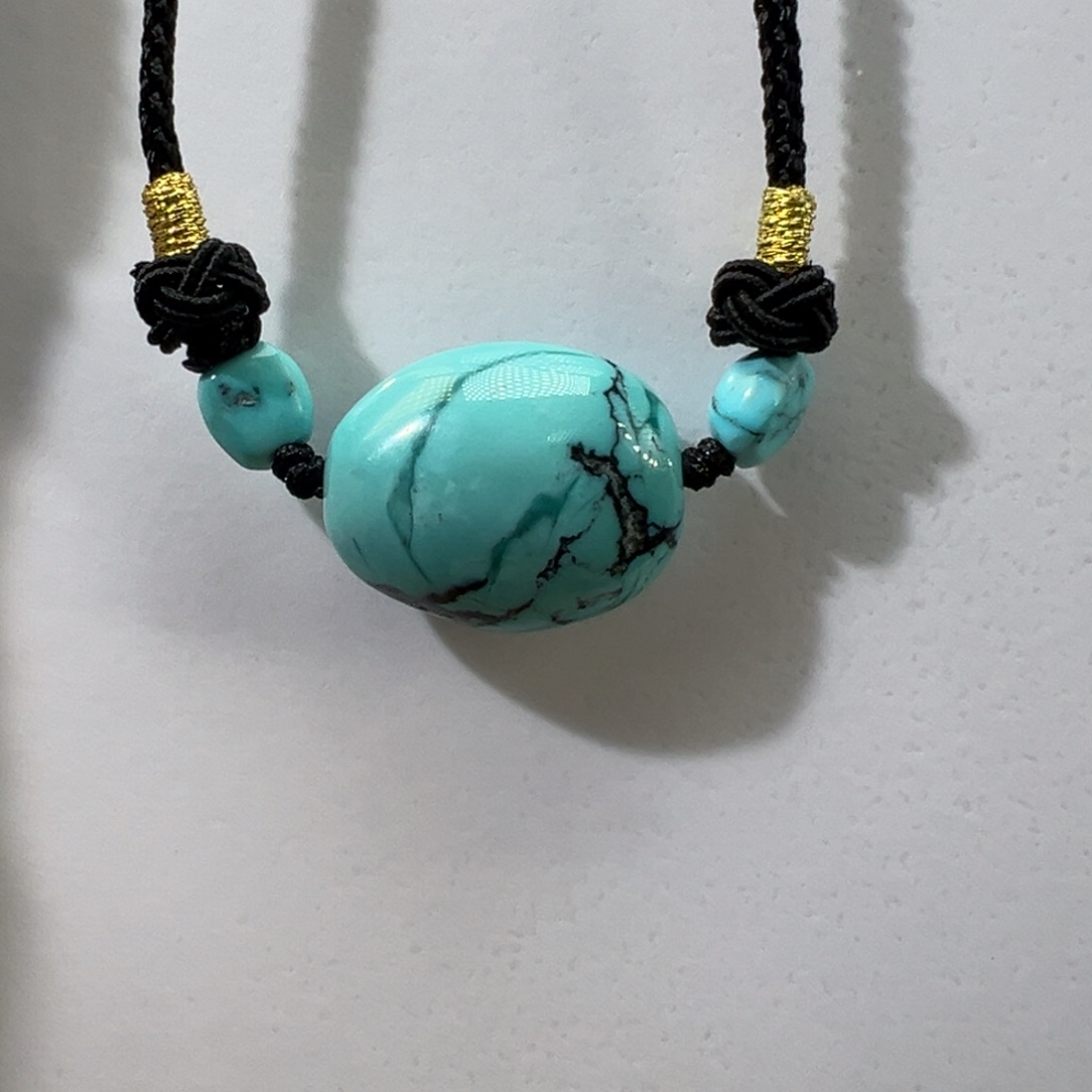 绿松石未镶嵌挂件