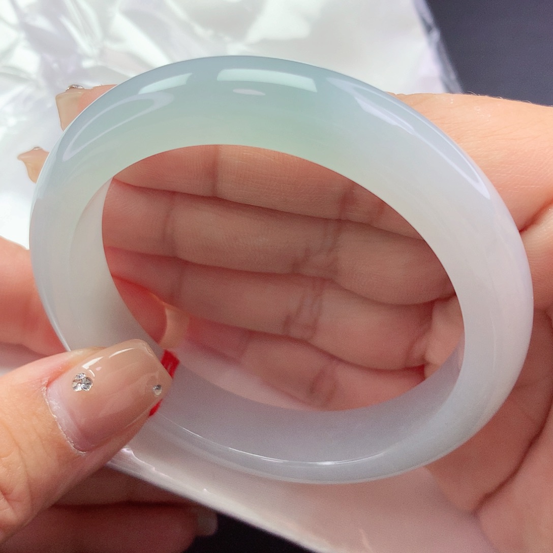 【闪购商品】翡翠手镯未镶嵌a 82599