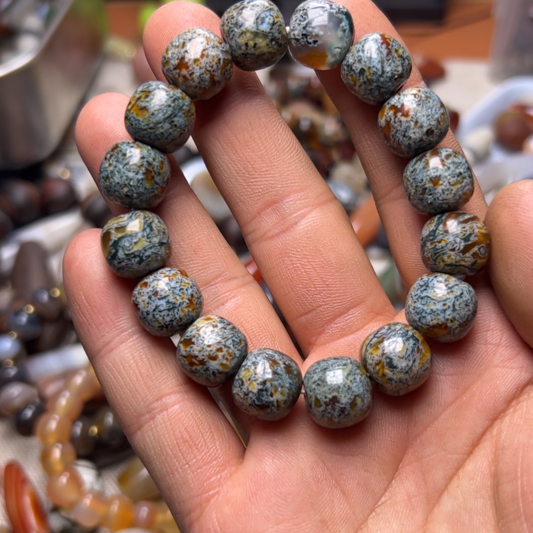 玛瑙/玉髓颈饰合金大*散