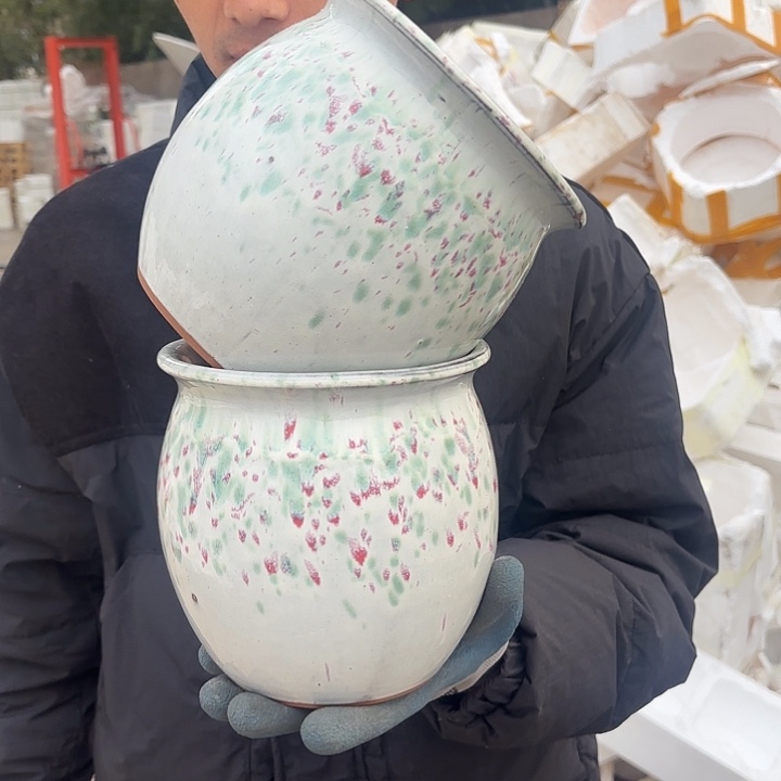 紫砂茶碗两个口径16高度16