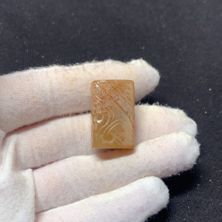 和田玉挂件未镶嵌岁****玉