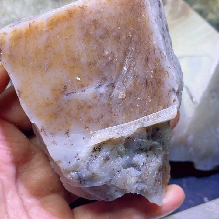 和田玉未镶嵌珠宝半成品