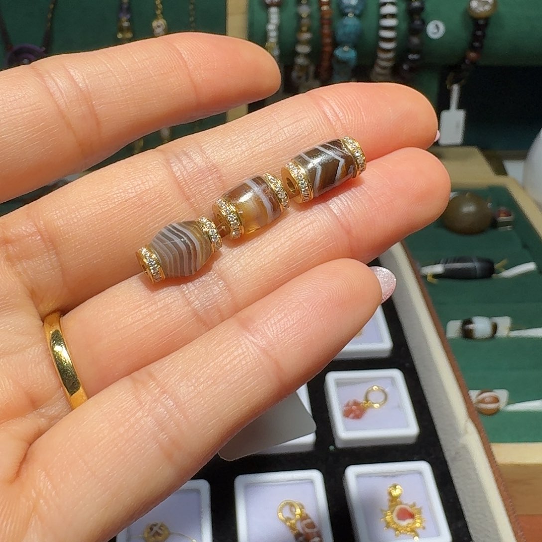 A***~吊坠（不含链）玻璃