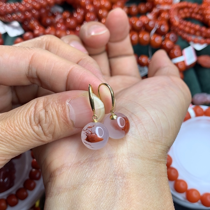 南红玛瑙南红耳坠未镶嵌