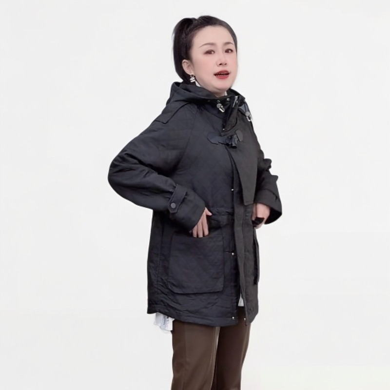 源哥女装店 推荐款 新品时尚 百搭两色压格棉外套