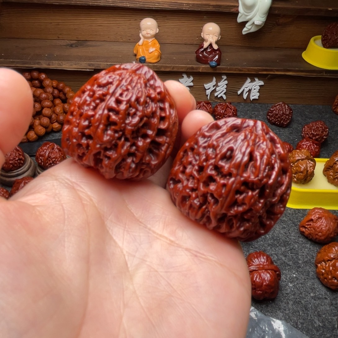 文玩核桃吊坠文玩核桃 手把件 南将石 40