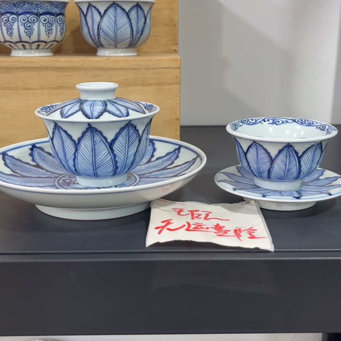 手绘仿元芭蕉叶四件套