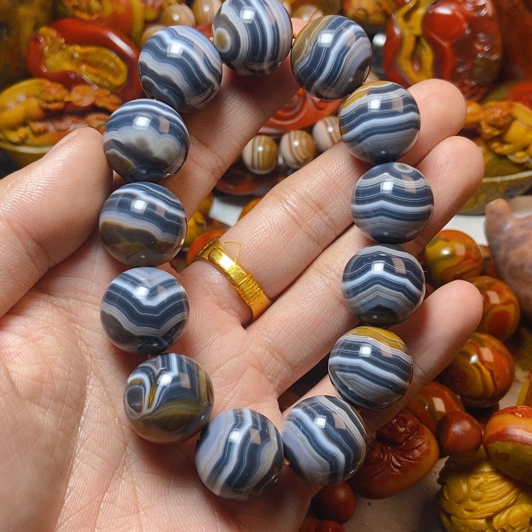 未镶嵌其他玛瑙/玉髓男*花