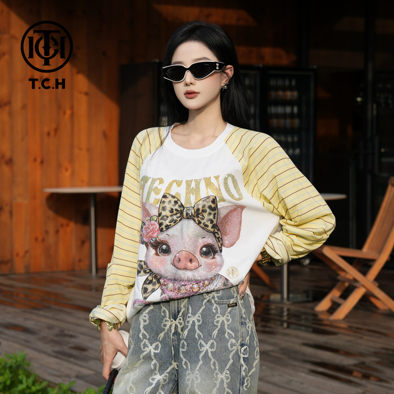 TCH-轻奢时尚潮牌烫钻豹纹头巾可爱小猪长袖T恤T75C08E9002