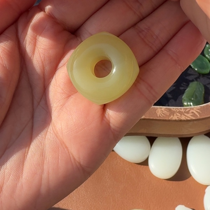 和田玉未镶嵌颈饰28温柔