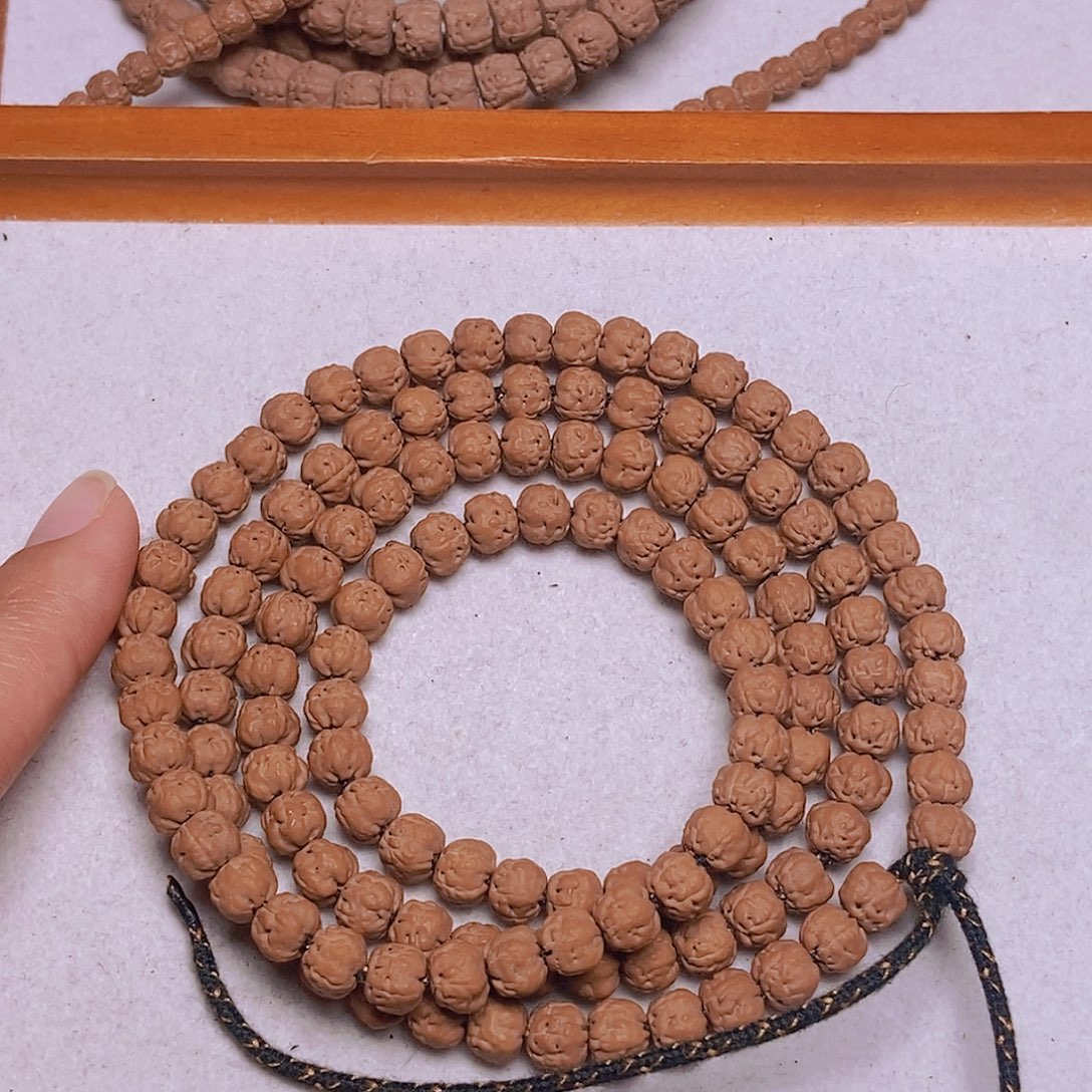 把***欢吊坠金刚菩提甄选108