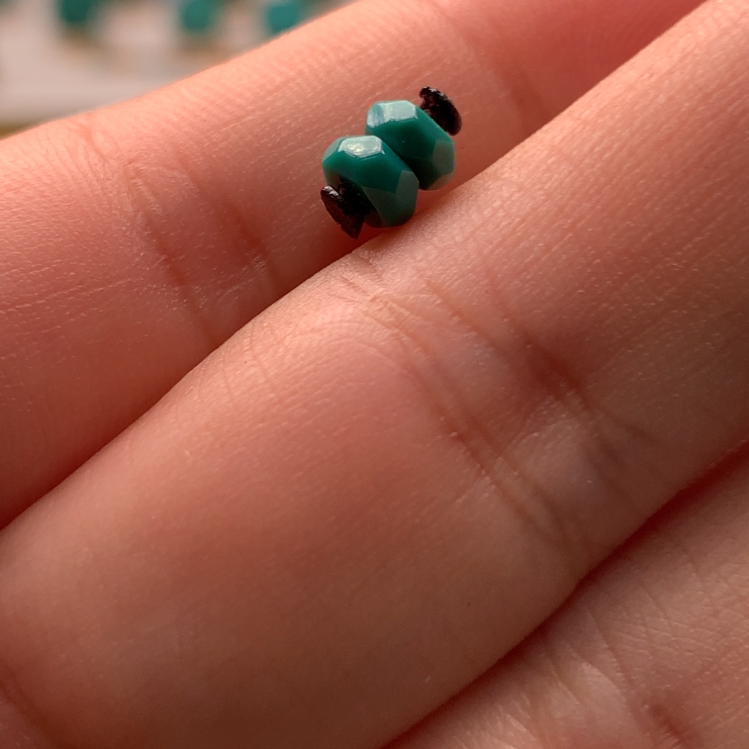 绿松石未镶嵌配饰