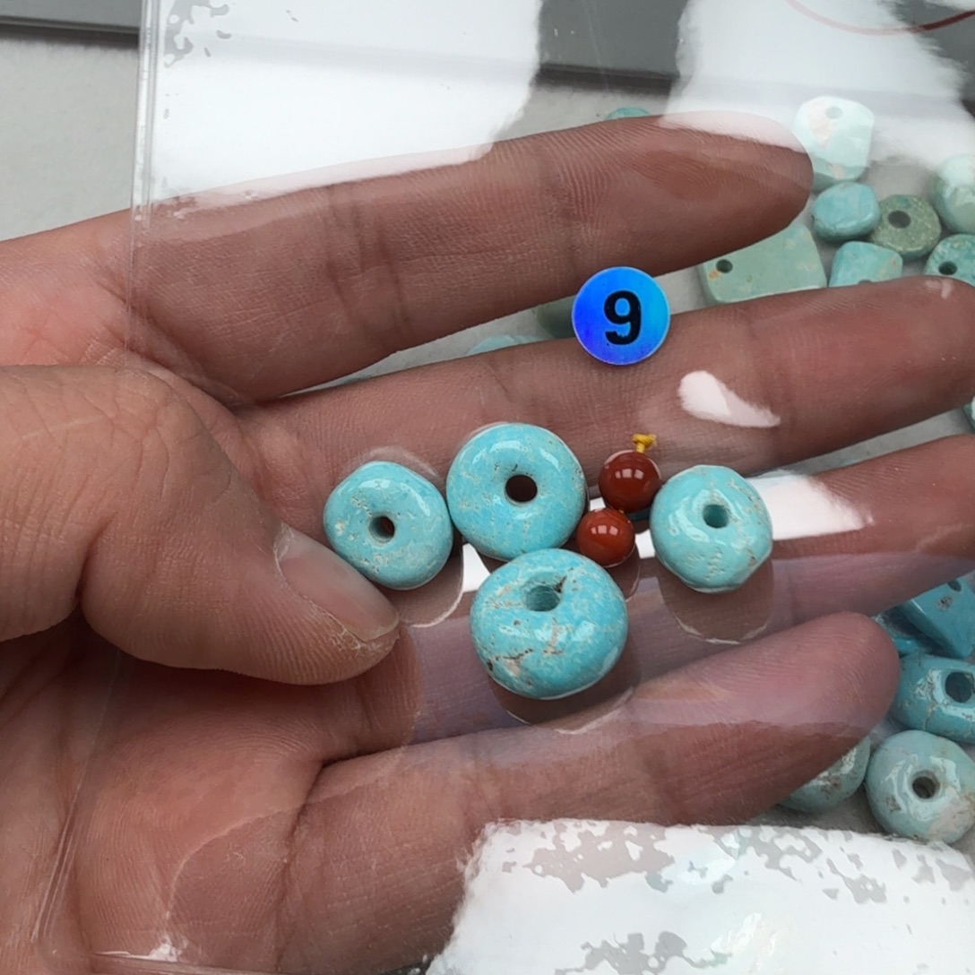 南红玛瑙未镶嵌珠宝奇石