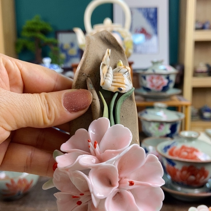 瓷片手工制作工艺精湛等特点