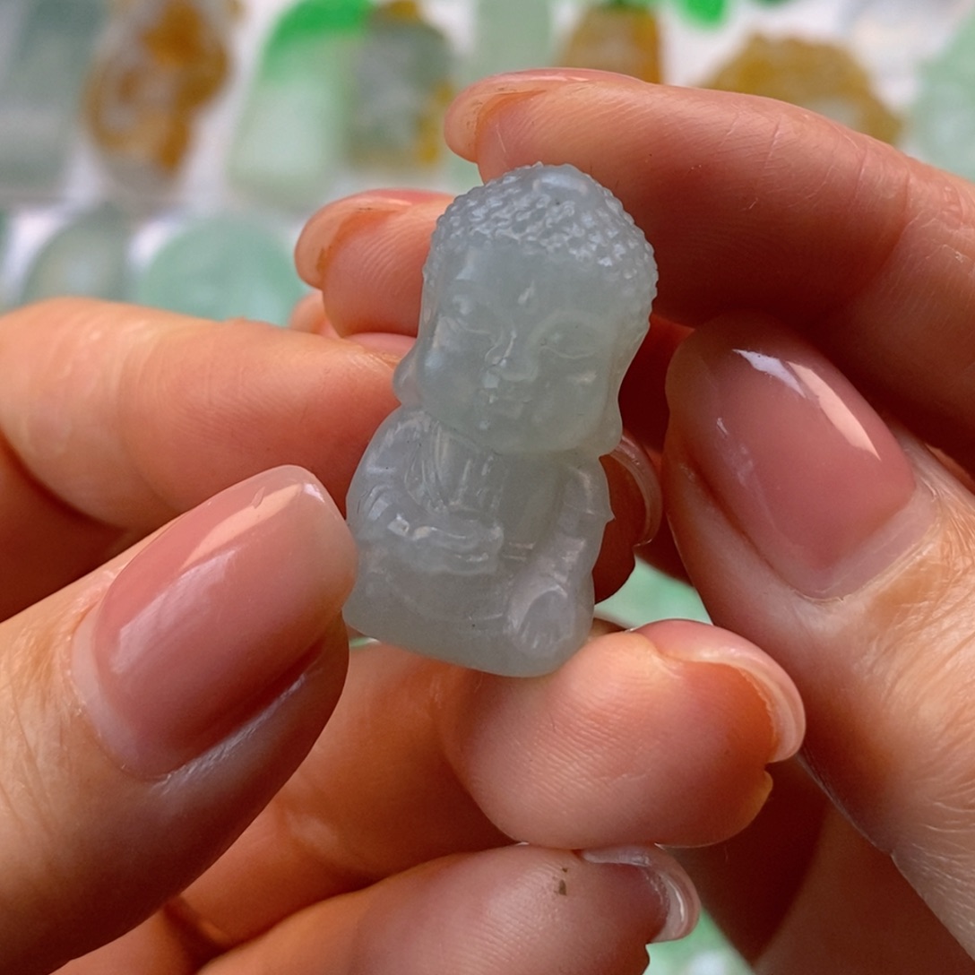定制翡翠未镶嵌宝宝佛