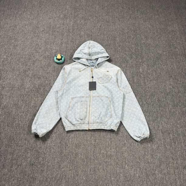 未使用 LouisVuitton/路易威登 NBA联名满印牛仔连帽外套/52码