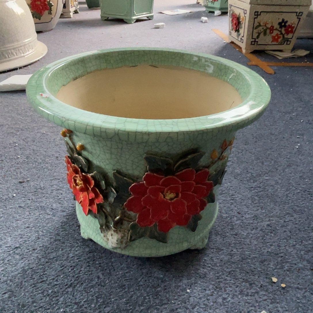 玉***魔正宗岭南石湾盆手工贴花盆