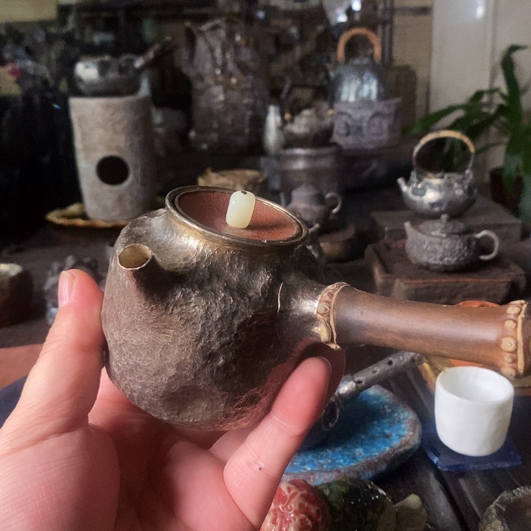 手工制作柴烧茶具