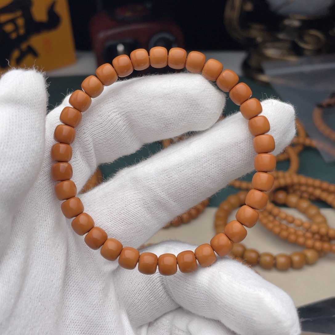 橄榄核手串哥****鼠老挝核核尖手串