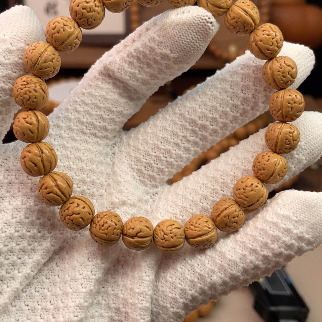 桃核吊坠东北野生桃核手串无修矮装一个边肚同火箭脐