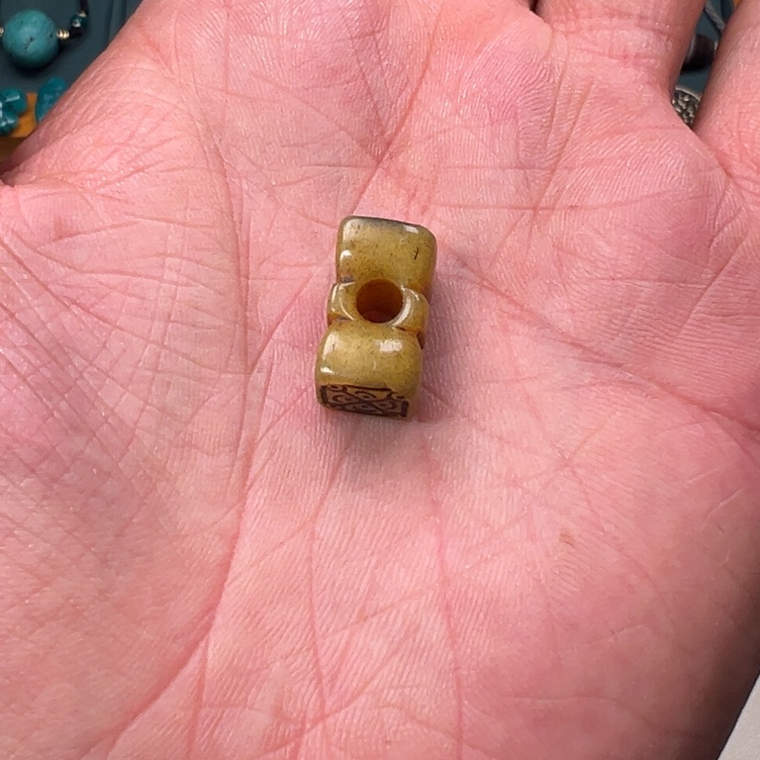 玻璃颈饰精品小琉璃配饰