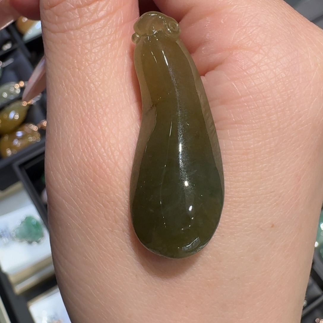 翡翠挂件未镶嵌你****恶福瓜