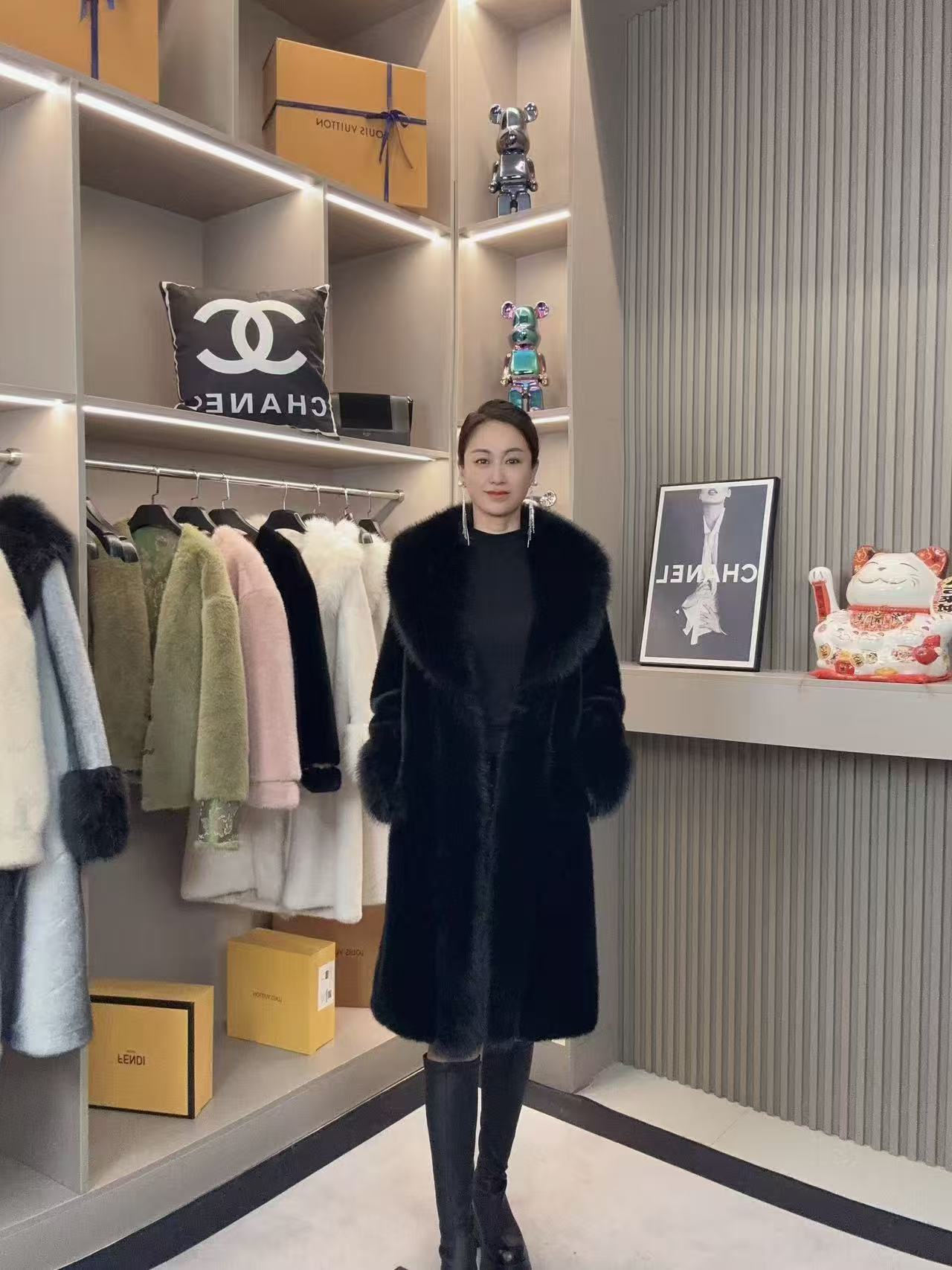 人造皮草 常规款冬季中长款女长款短外套设计师女士时尚女款23100