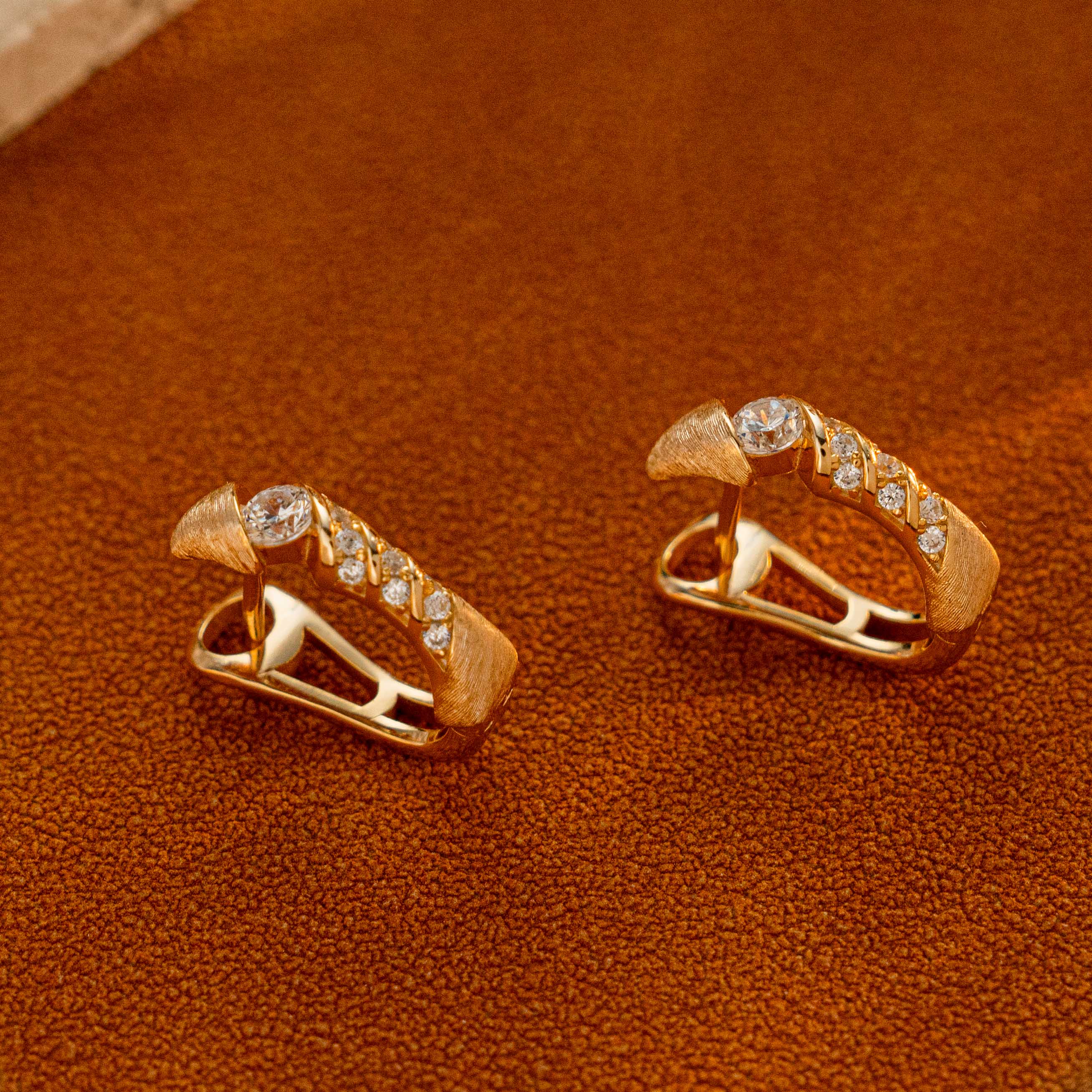 925银耳饰 【奢小姐珠宝】925银“如蝶在野”耳钉-WH268