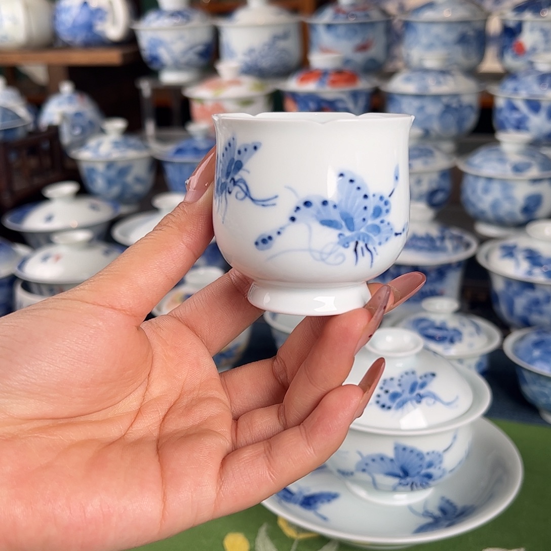 杯。                                              
