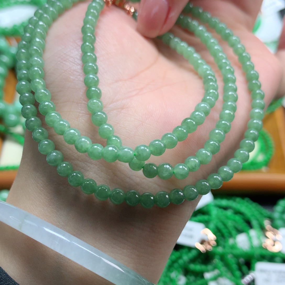 翡翠未镶嵌手链翡翠