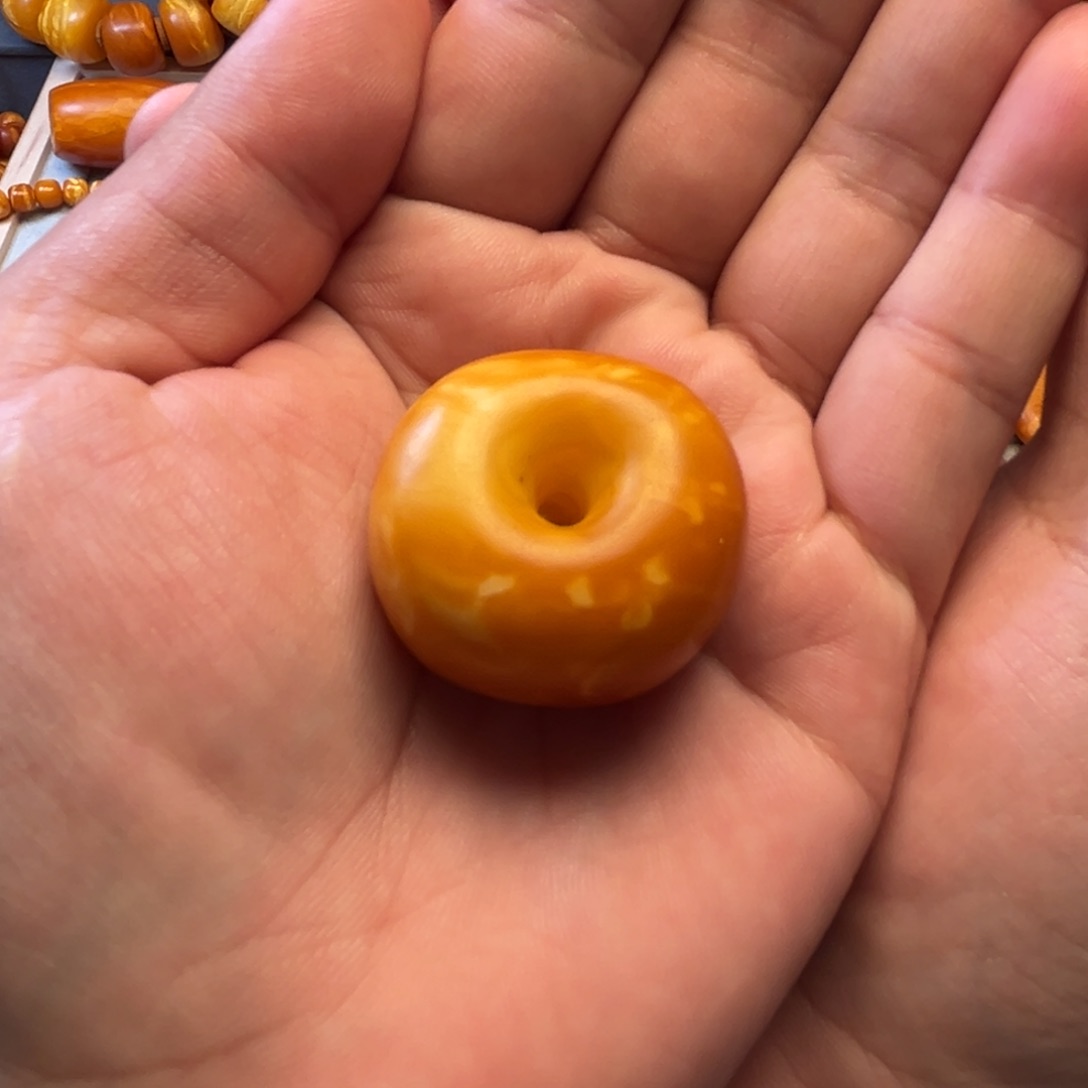 蜜蜡吊坠(不含链)未镶嵌