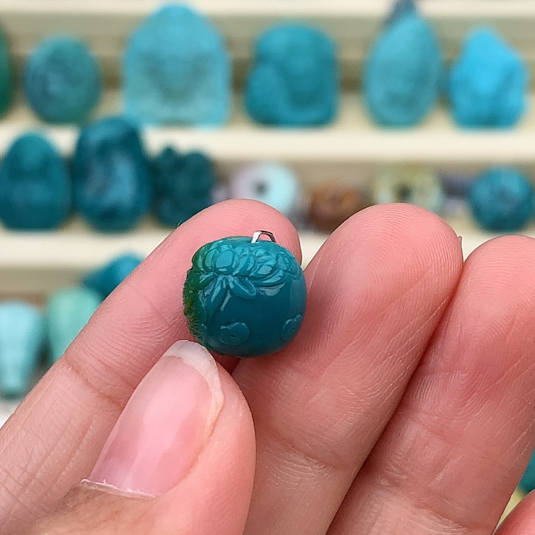 绿松石未镶嵌珠宝奇石10