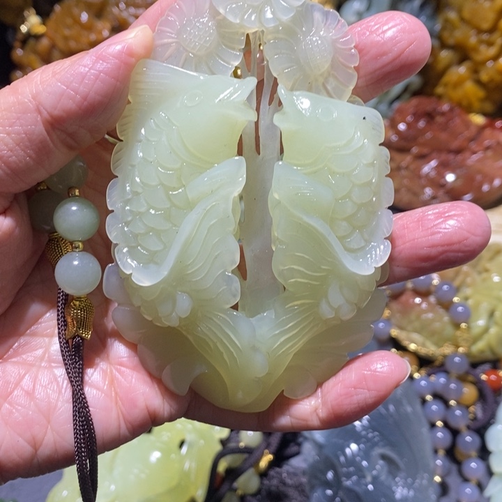 岫玉岫玉吊坠未镶嵌