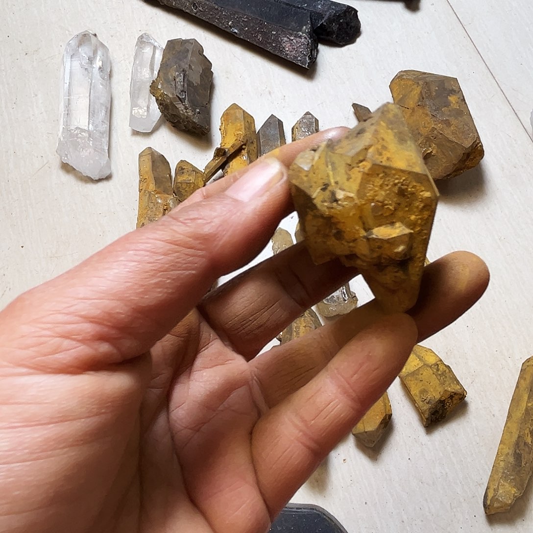 燊***珏珠宝半成品未镶嵌水晶