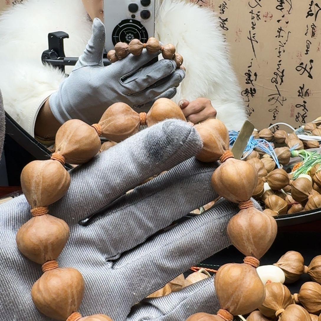 斯***苏手串橄榄核蒜头核