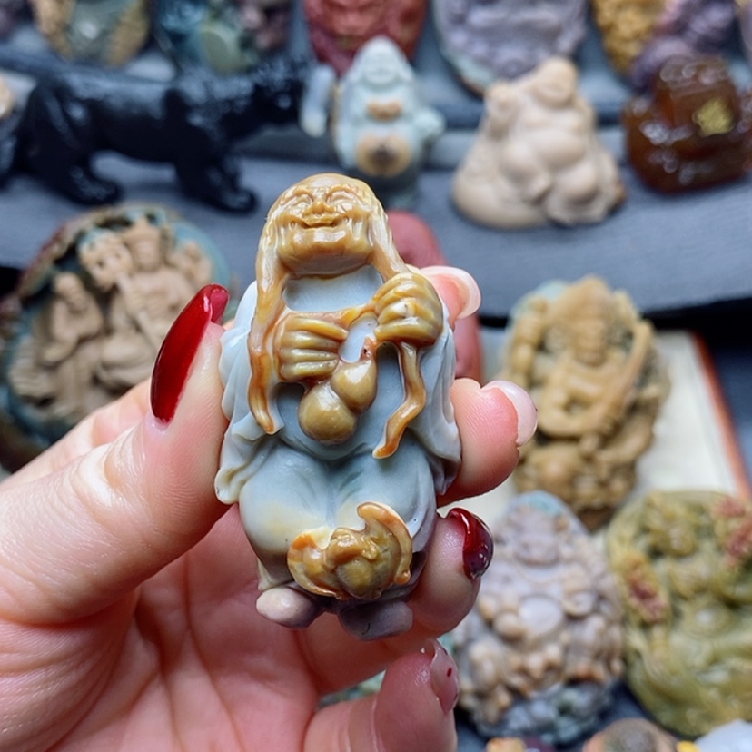 【闪购商品】定制石英质玉吊坠未镶嵌