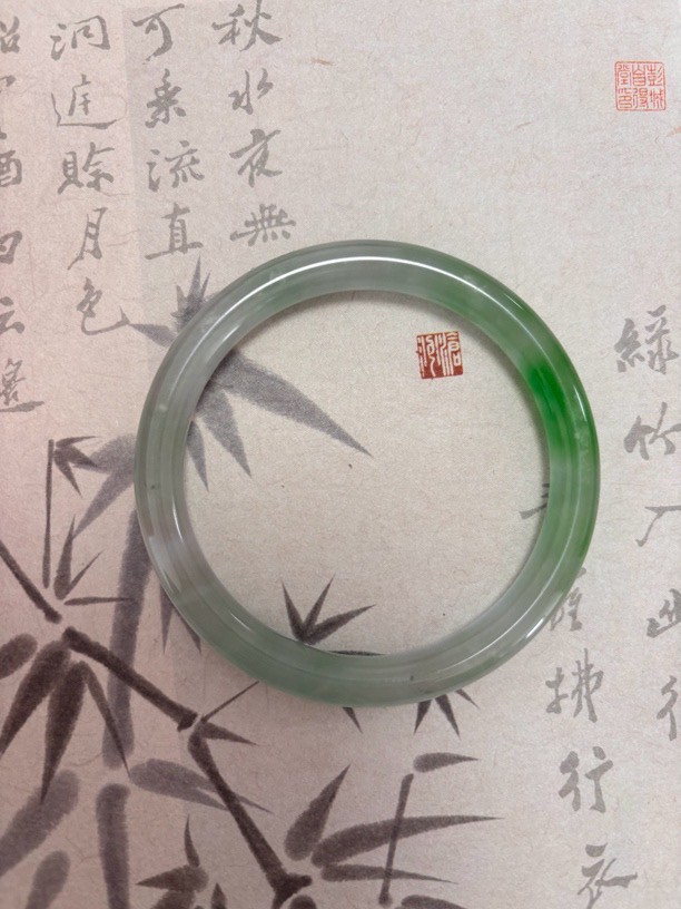 T1401 五七加冰透一口翠缅甸翡翠手鐲