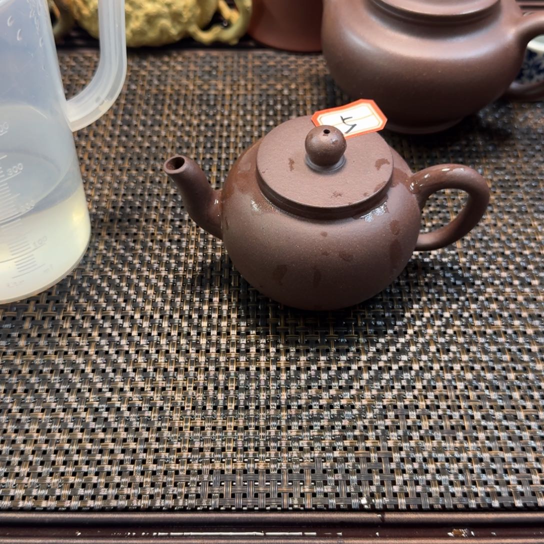 5号紫砂壶平盖莲子200CC微微瑕