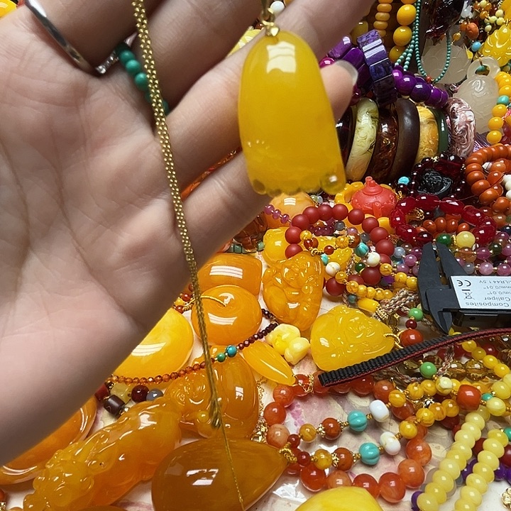 树脂制品639鸡油脚丫