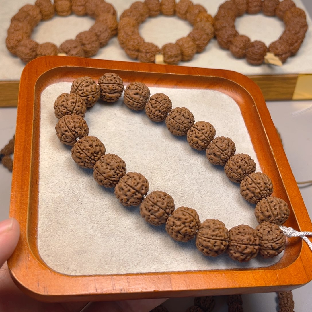 金刚菩提手串跳跳跳