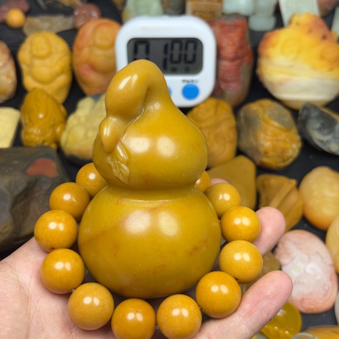 用***7颈饰未镶嵌石英岩玉