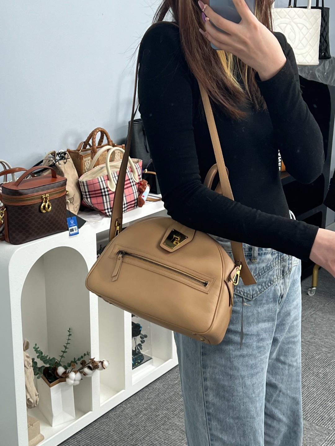 95新 GUCCI/古驰 H871纯色斜挎包秋冬斜跨休闲女士单肩