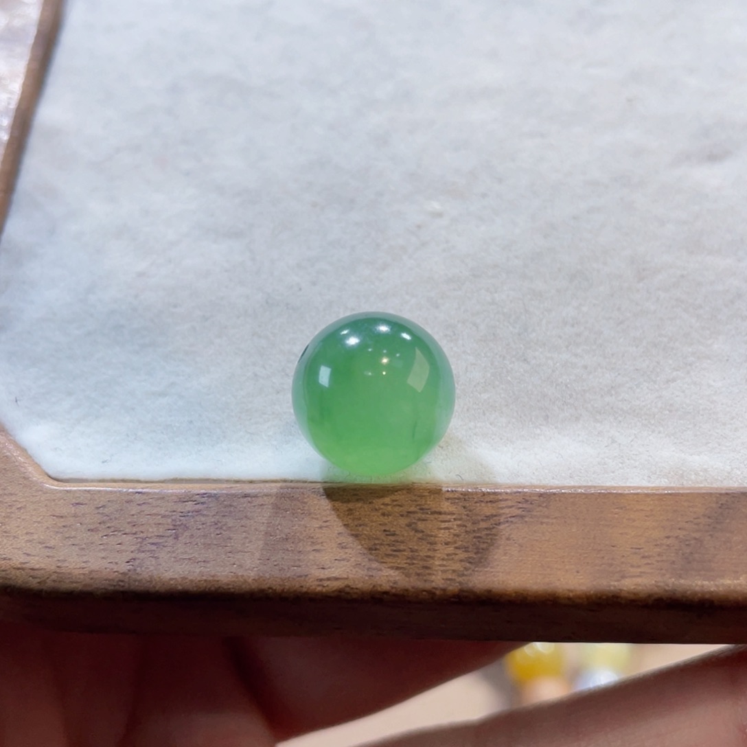 翡翠手链未镶嵌卡12.1绿，幽灵珠子