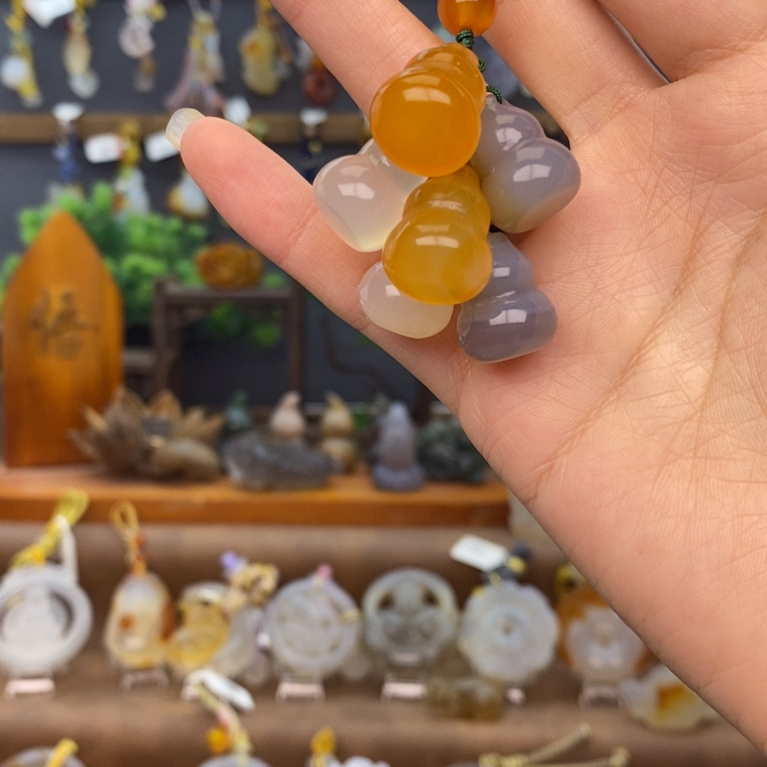 玛瑙/玉髓车挂未镶嵌666666666