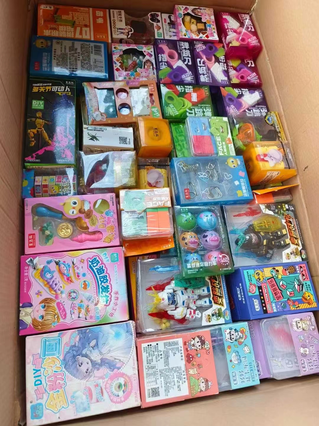 1号玩具链接【下单备注编号】个别瑕疵压盒有灰  介意勿拍NO退NO换