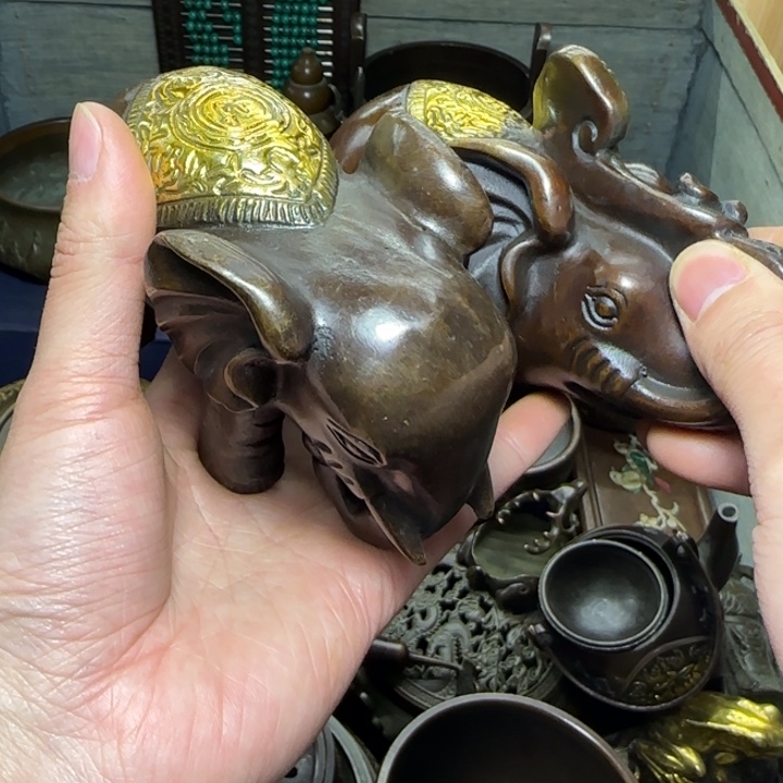 铜器把玩摆件链接