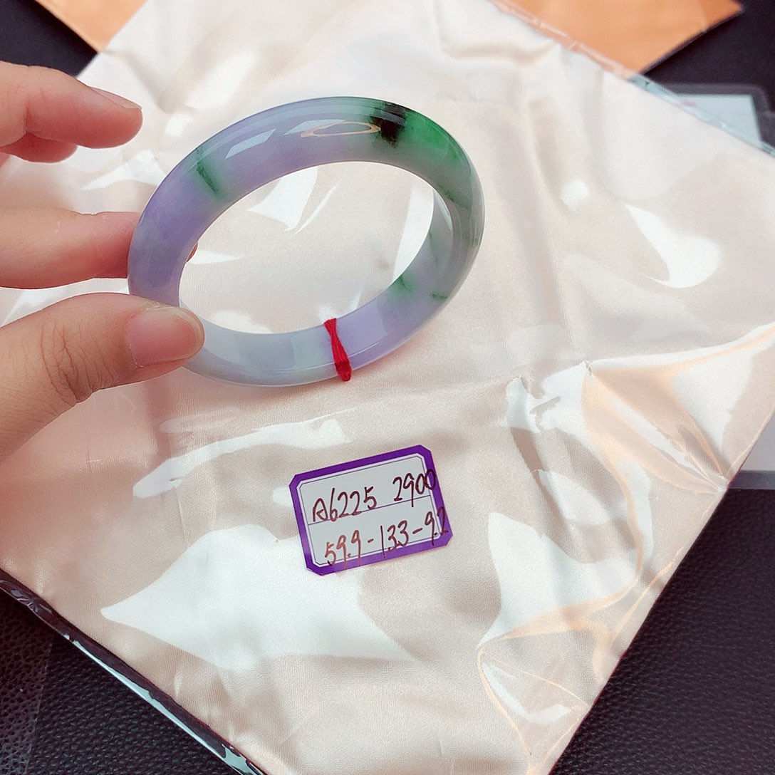 翡翠未镶嵌手镯缅甸翡翠